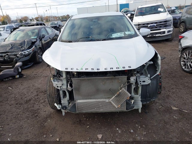 Продаж на аукціоні авто 2022 Mitsubishi Eclipse Cross Es S-awc, vin: JA4ATUAA9NZ003275, номер лоту: 43773812
