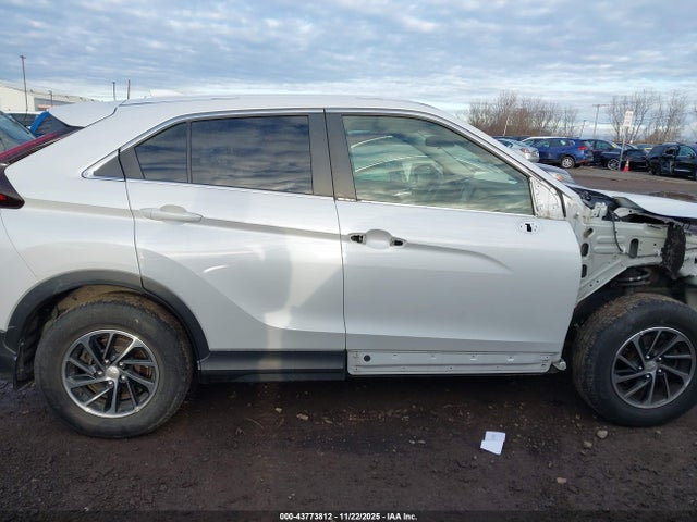 Продаж на аукціоні авто 2022 Mitsubishi Eclipse Cross Es S-awc, vin: JA4ATUAA9NZ003275, номер лоту: 43773812
