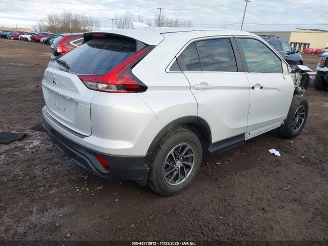 Продаж на аукціоні авто 2022 Mitsubishi Eclipse Cross Es S-awc, vin: JA4ATUAA9NZ003275, номер лоту: 43773812