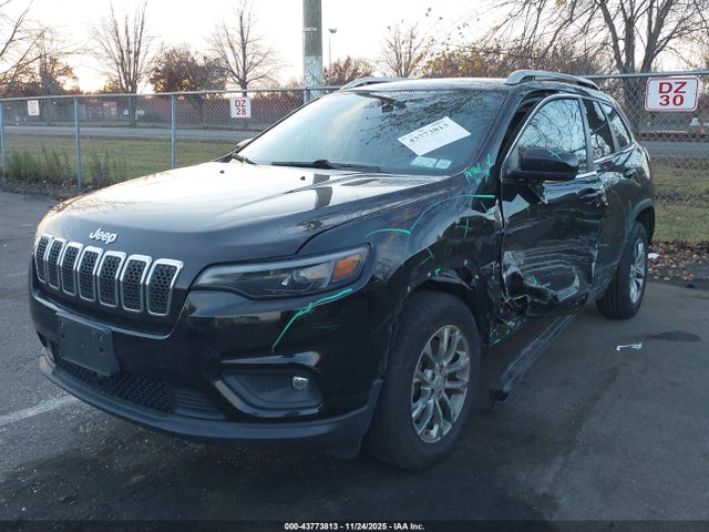 43773813 :رقم المزاد ، 1C4PJMLB4MD126814 vin ، 2021 Jeep Cherokee Latitude Plus 4x4 مزاد بيع