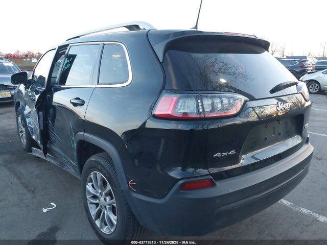 43773813 :رقم المزاد ، 1C4PJMLB4MD126814 vin ، 2021 Jeep Cherokee Latitude Plus 4x4 مزاد بيع