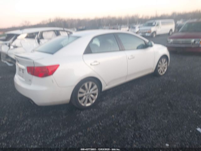 2013 KIA FORTE KNAFW4A36D5666360 Photo 3