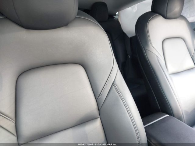 2021 TESLA MODEL Y 5YJYGDEE1MF176377 Photo 7
