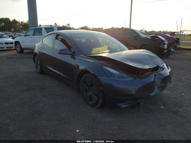 2021 TESLA MODEL 3 5YJ3E1EA3MF991451 Photo 0