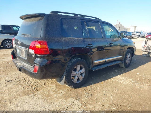 JTMHY7AJ3F4032602 Toyota Land Cruiser V8
