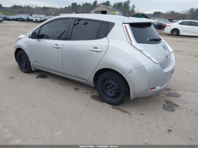 2017 NISSAN LEAF 1N4BZ0CP3HC309923 Photo 2
