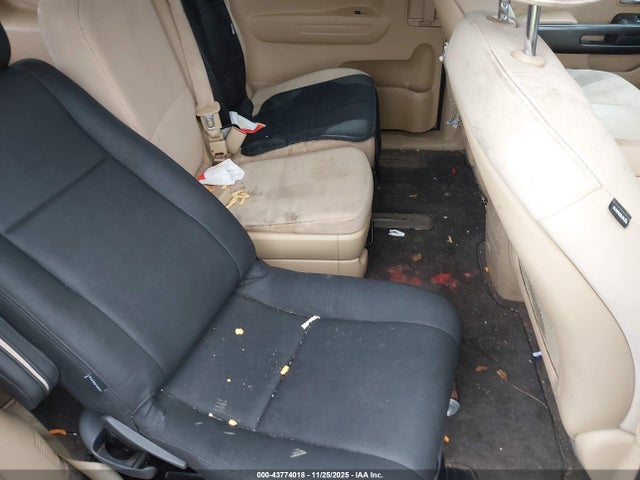 KNDMB5C16H6241244 KIA SEDONA LX