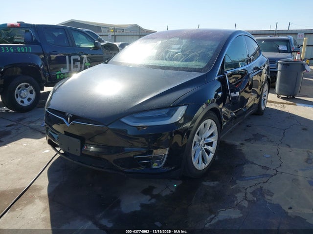 2020 TESLA MODEL X 5YJXCBE26LF302698 Photo 1