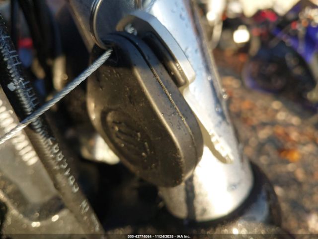 2019 HARLEY-DAVIDSON FXBB 1HD1YJJ21KB072818 Photo 10