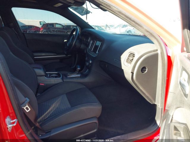 2021 DODGE CHARGER 2C3CDXCT9MH592018 Photo 4