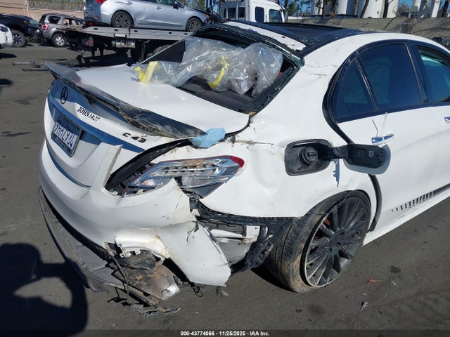 55SWF6EB3JU253305 Mercedes-Benz Amg C 43 4matic