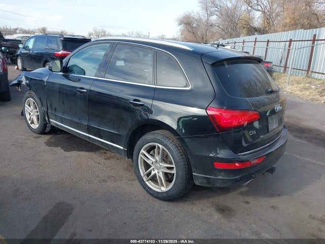 2015 AUDI Q5 WA1CMAFP9FA128021 Photo 2