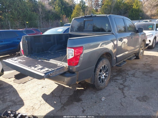 2024 NISSAN TITAN 1N6AA1ED2RN102948 Photo 3