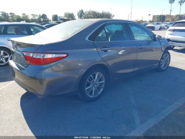 2015 TOYOTA CAMRY 4T1BF1FK0FU945100 Photo 3