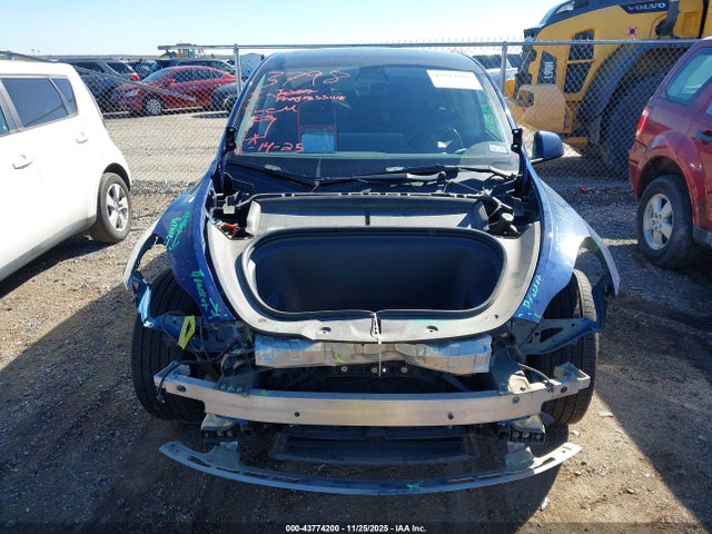 7SAYGDEE8NF393039 Tesla Model Y Long Range Dual Motor All-wheel Drive