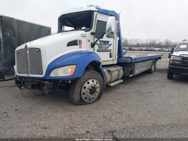 Продажа на аукционе авто 2017 Kenworth T3 Series, vin: 2NKHHM7X7HM146060, номер лота: 43774202