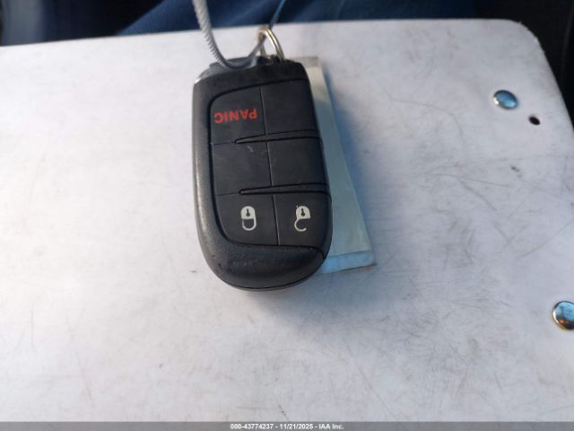 2019 JEEP COMPASS 3C4NJCBB7KT649495 Photo 10