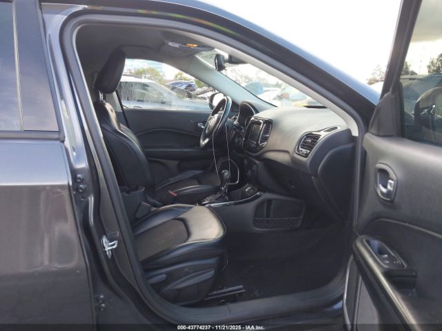 2019 JEEP COMPASS 3C4NJCBB7KT649495 Photo 4