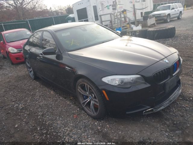 2013 BMW M5 WBSFV9C54DD096472