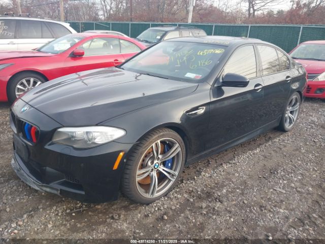 2013 BMW M5 WBSFV9C54DD096472 Photo 1