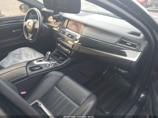 2013 BMW M5 WBSFV9C54DD096472 Photo 4