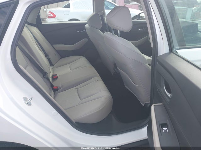 1HGCY1F46SA030818 Honda ACCORD SE