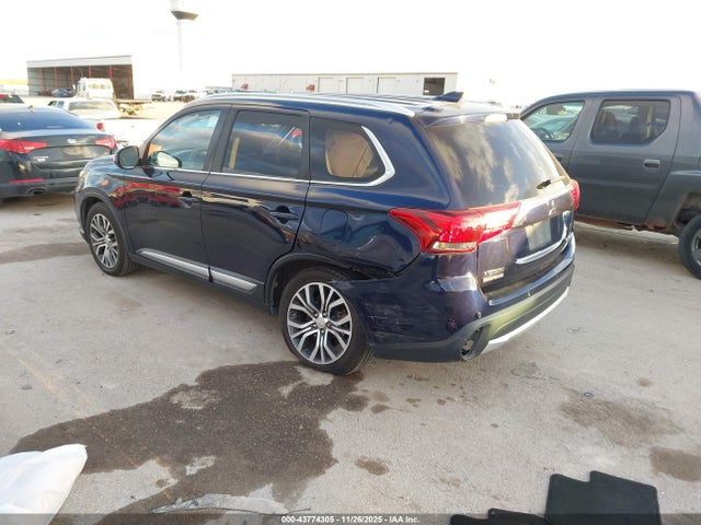 2017 MITSUBISHI OUTLANDER JA4AZ3A37HZ051288 Photo 2