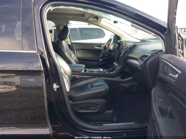 2FMPK4K93MBA27270 Ford Edge Titanium