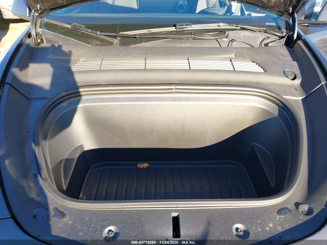 2025 TESLA MODEL Y 7SAYGDEE4SA368096 Photo 9