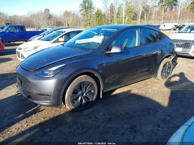 2025 TESLA MODEL Y 7SAYGDEE4SA368096 Photo 1