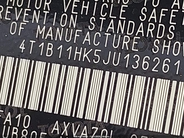 4T1B11HK5JU136261 Toyota CAMRY LE