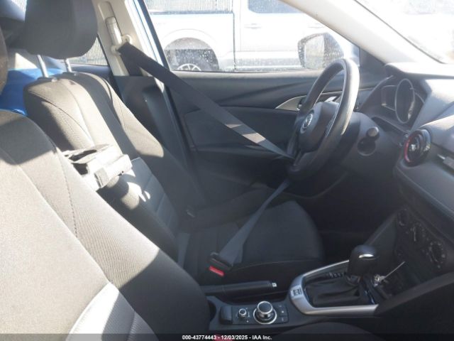 2017 MAZDA CX-3 JM1DKFB73H0162287 Photo 4