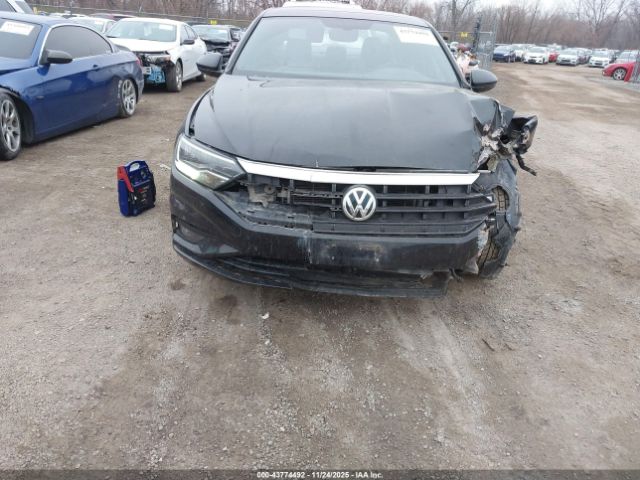 2019 VOLKSWAGEN JETTA 3VWCB7BU4KM271933 Photo 5