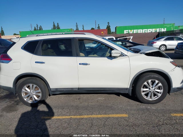 Nissan ROGUE SV 2015 5N1AT2MV8FC781558 Image 13