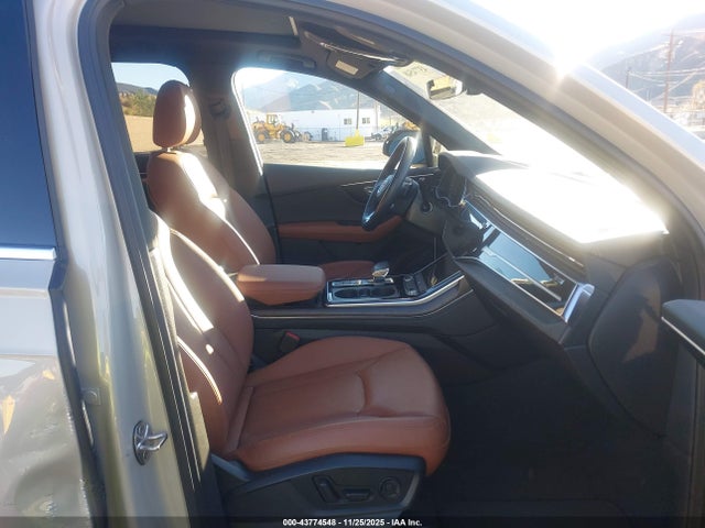 2024 AUDI Q7 WA1LXBF77RD010002 Photo 4