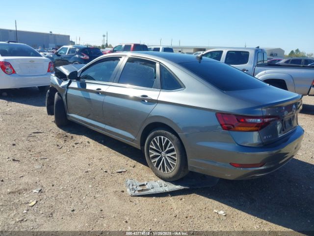 2019 VOLKSWAGEN JETTA 3VWE57BU1KM004619 Photo 2