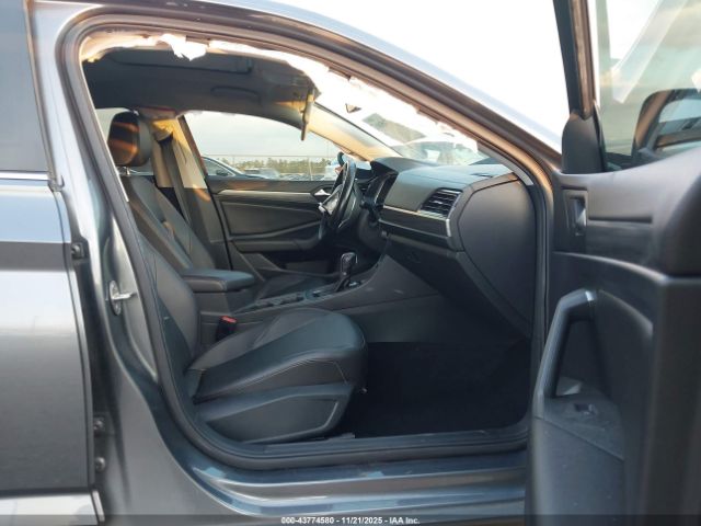 2019 VOLKSWAGEN JETTA 3VWE57BU1KM004619 Photo 4