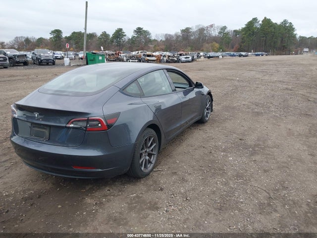 2023 TESLA MODEL 3 5YJ3E1EA3PF509937 Photo 3