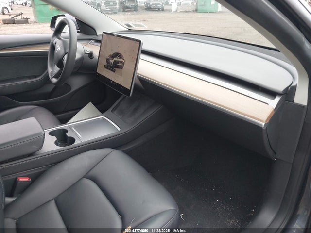 2023 TESLA MODEL 3 5YJ3E1EA3PF509937 Photo 4