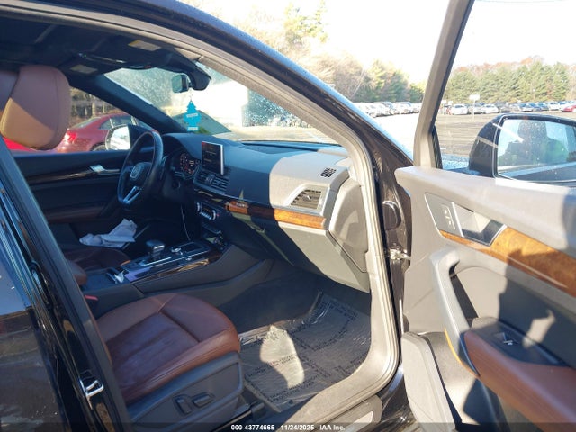 43774665 :رقم المزاد ، WA1BNAFY6L2018972 vin ، 2020 Audi Q5 Premium Plus 45 Tfsi Quattro S Tronic مزاد بيع