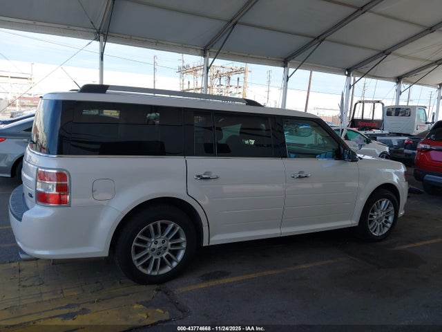 Ford FLEX SEL 2016 2FMGK5C80GBA17036 Image 13