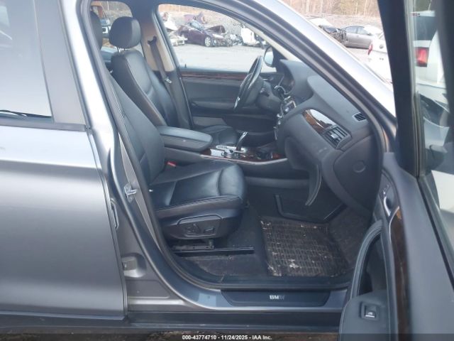 2015 BMW X3 5UXWY3C52F0E95971 Photo 4