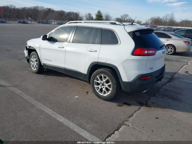 2015 JEEP CHEROKEE 1C4PJMCS7FW686396 Photo 2