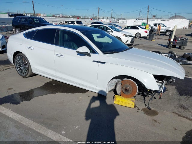 2018 AUDI A5 WAUCNDF50JA051192 Photo 0