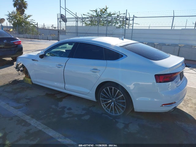 2018 AUDI A5 WAUCNDF50JA051192 Photo 2