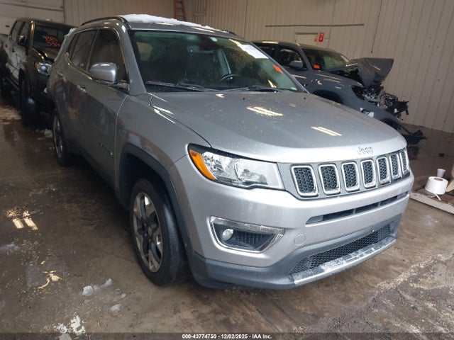 2019 JEEP COMPASS 3C4NJDCB1KT619204