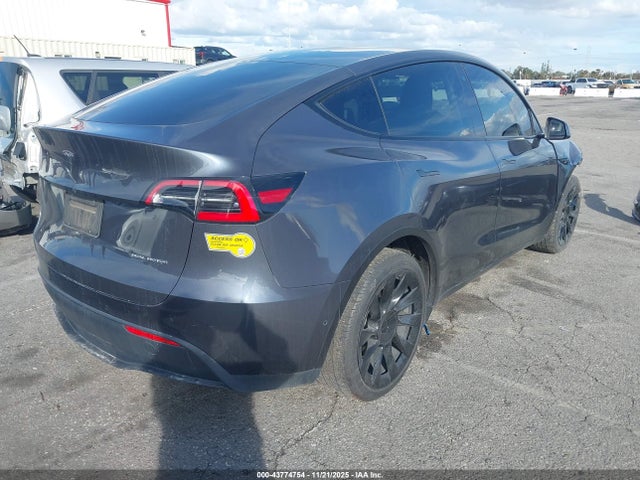 2020 TESLA MODEL Y 5YJYGDEE6LF053141 Photo 3