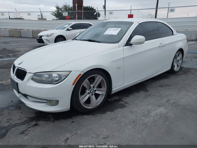 2011 Bmw 328i მანქანა იყიდება აუქციონზე, vin: WBADW7C55BE545226, აუქციონის ნომერი: 43774815