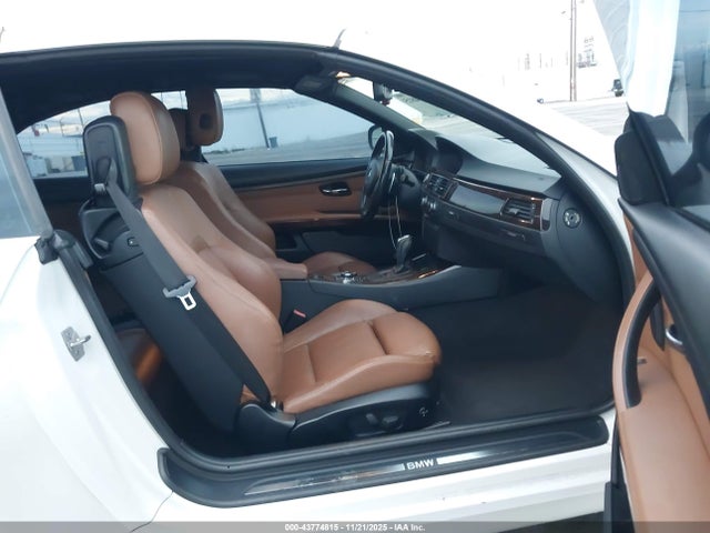 2011 Bmw 328i მანქანა იყიდება აუქციონზე, vin: WBADW7C55BE545226, აუქციონის ნომერი: 43774815