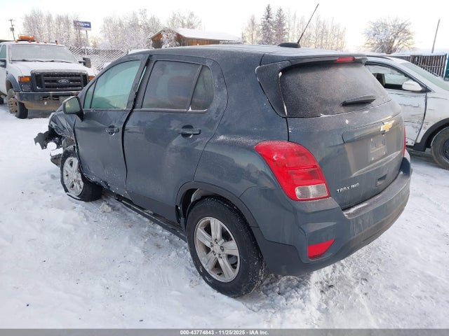 2022 CHEVROLET TRAX KL7CJNSM2NB543494 Photo 2